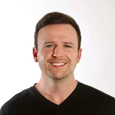 Dan Reecer logo